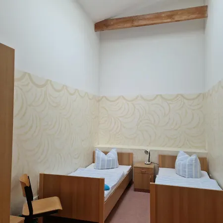 Schloss Rothenklempenow